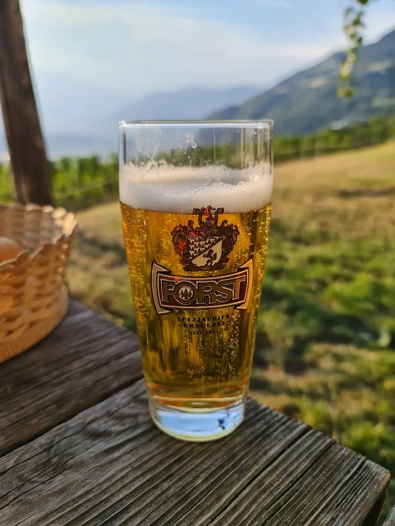 Simon Christof P._Tschuegghof_Laives_review