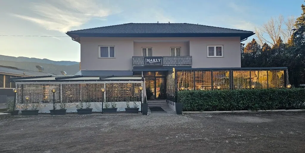 Ristorante Pizzeria Marly_Laives_slider_image_2