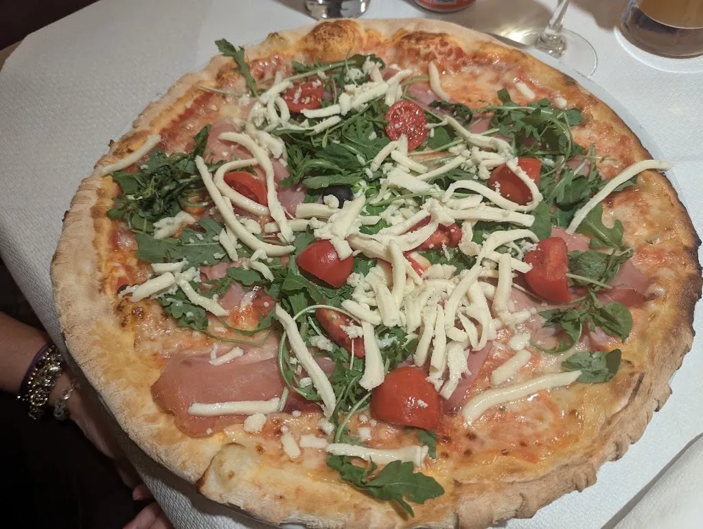 Thomas Pisch_Alpenrose_Laives_review