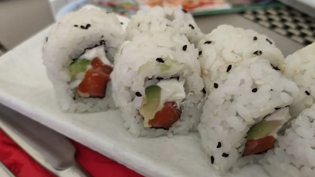 Chinesisches und thailändisches Restaurant_Laives_slider_image_2