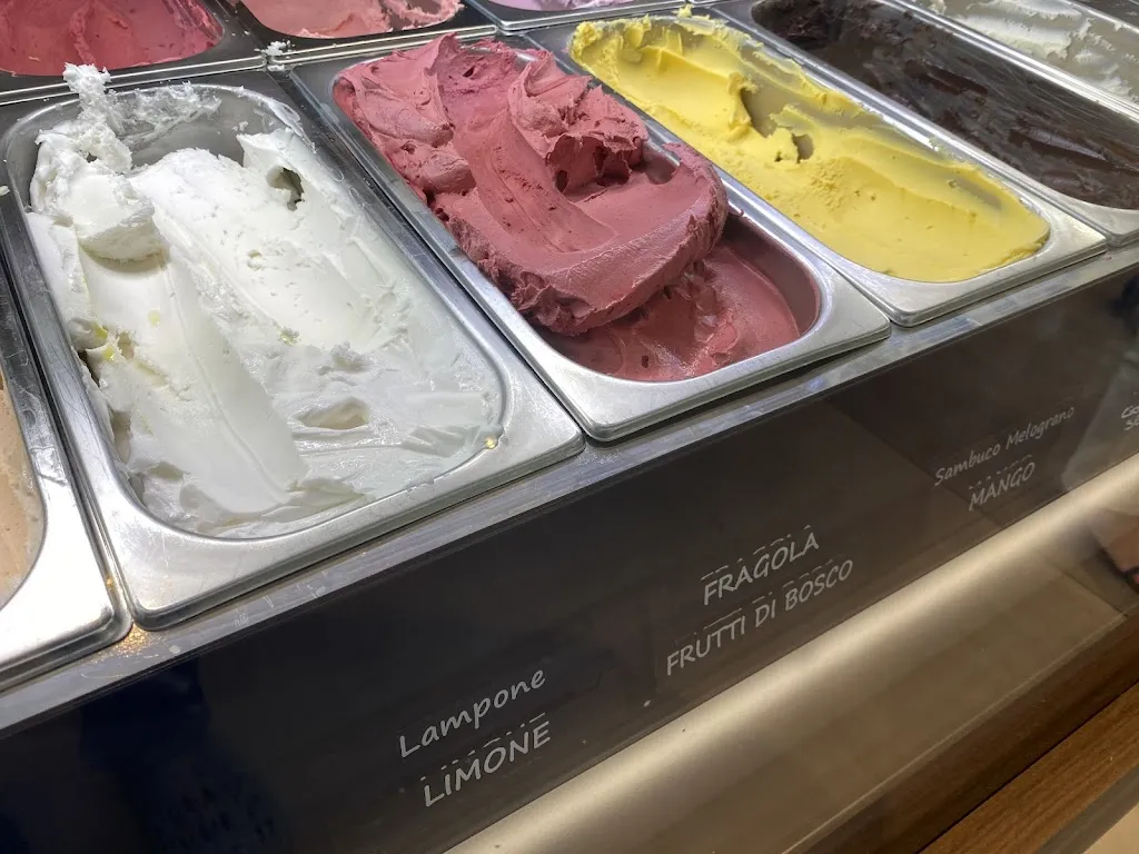 Menu_Tina Gelateria Eisdiele_Laives_image_7