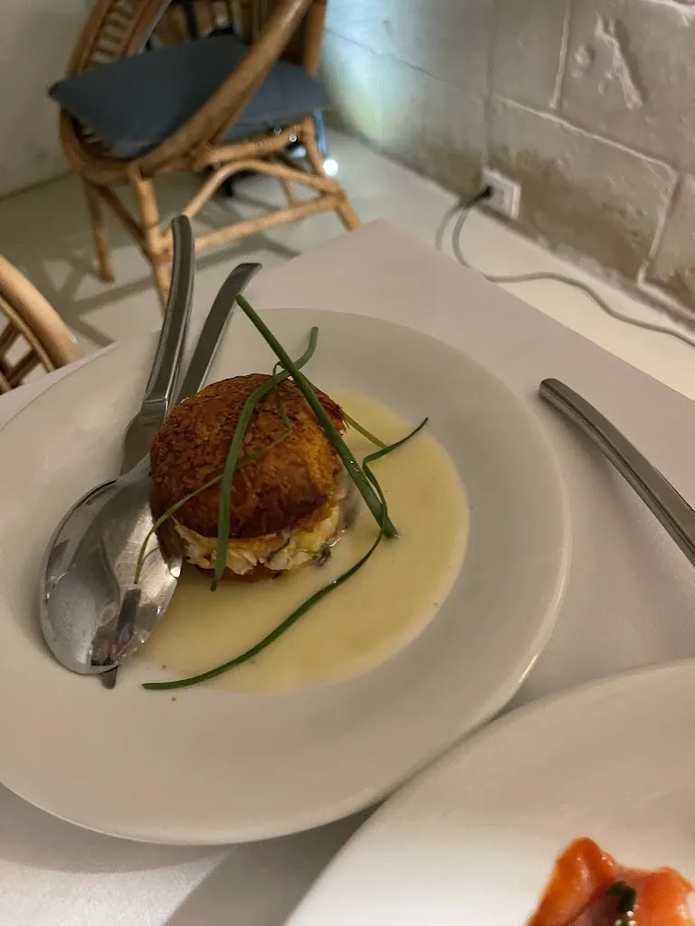 Enzo Cocci_Ristorante da Umberto 1972_Maglie_review