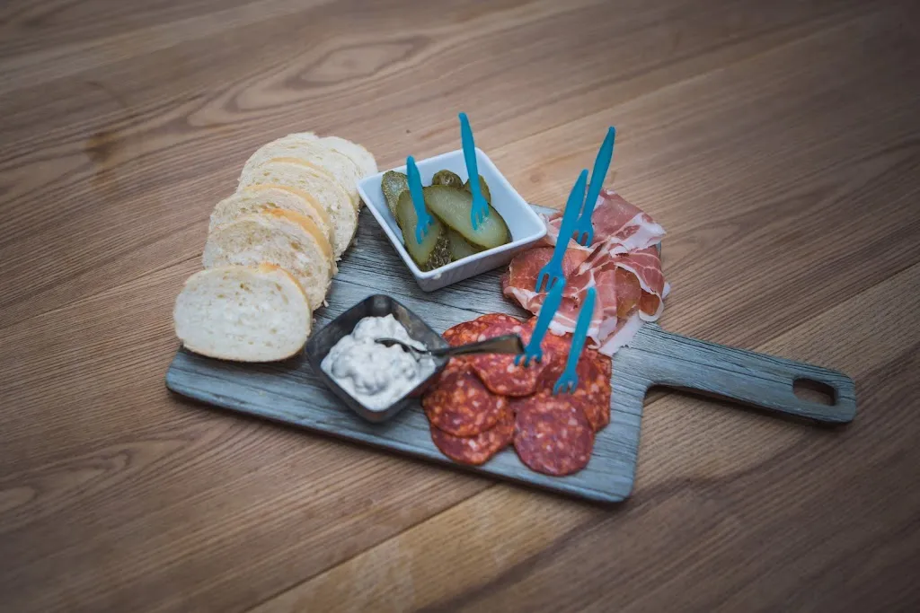 Engel Bar Pizzeria_Laives_slider_image_2