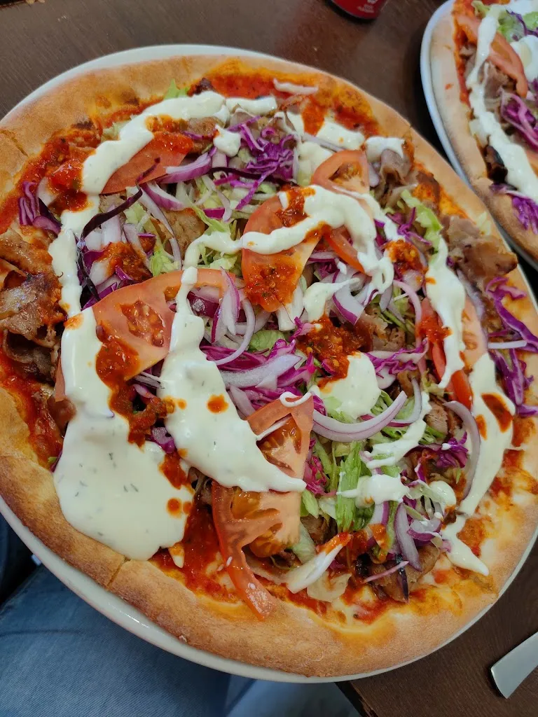 Turkish best kebab e pizza_Laives_slider_image_2
