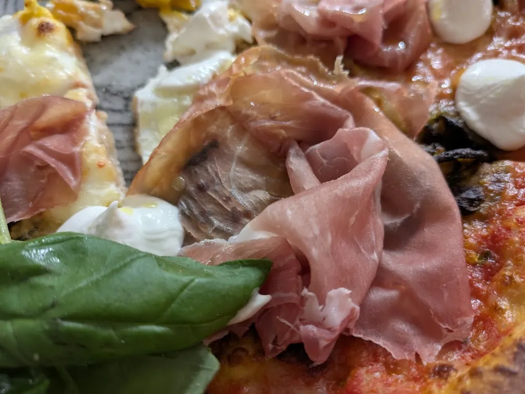 Simone Pattaro_Pizza Speedy 2.0_Laives_review