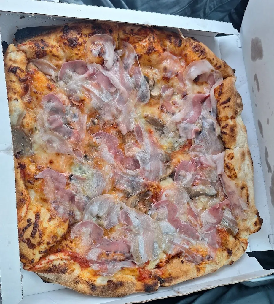 Patrick Pivotto _Pizza Speedy 2.0_Laives_review