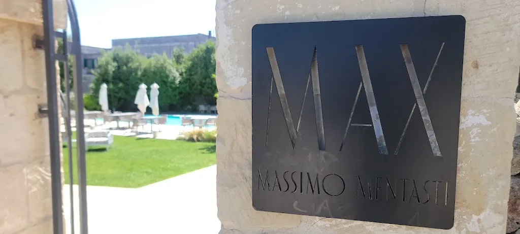 Matthew Zellers_MAX | Massimo Mentasti_Maglie_review