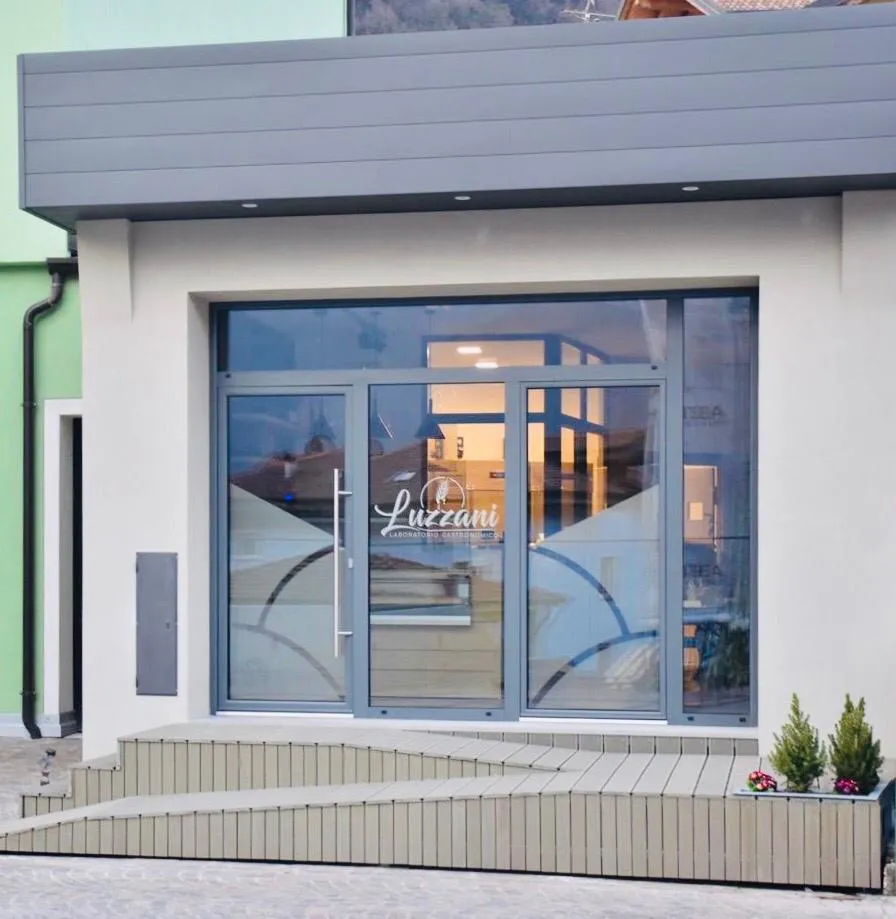 Laboratorio Gastronomico Luzzani restaurant in Lodrone-Darzo