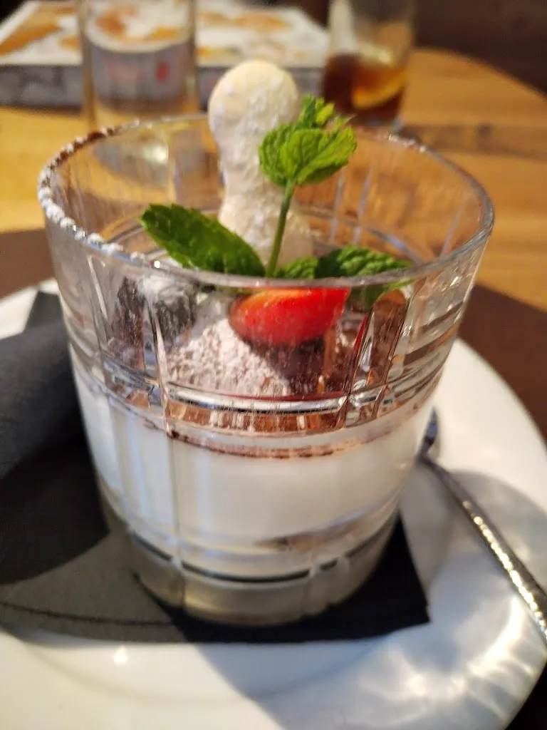 Bernhard Kaneider_Restaurant Pizzeria TAL_Luson - Luesen_recensione