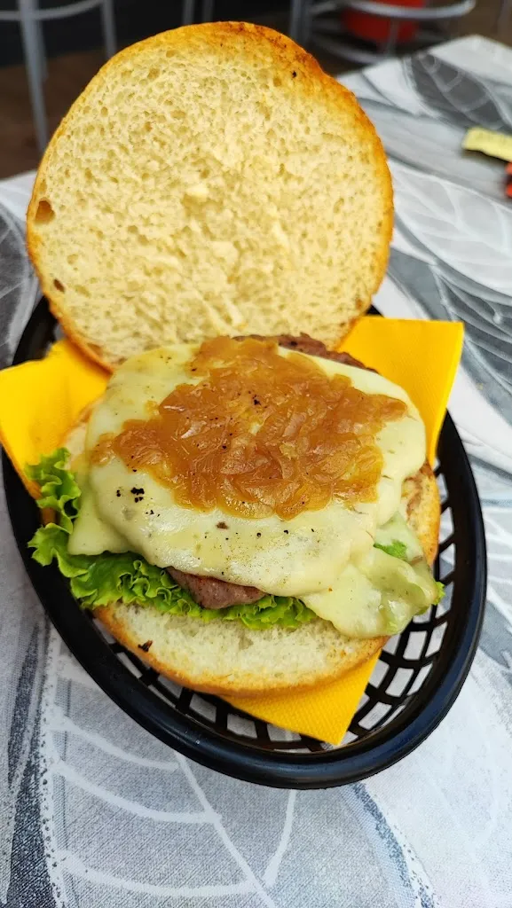 Menu_Happy Days Fast Food_Mazzin_image_9