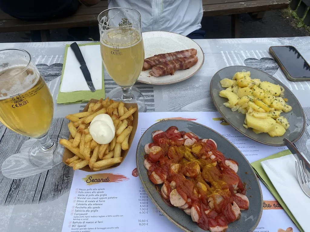 Happy Days Fast Food_Mazzin_slider_image_3