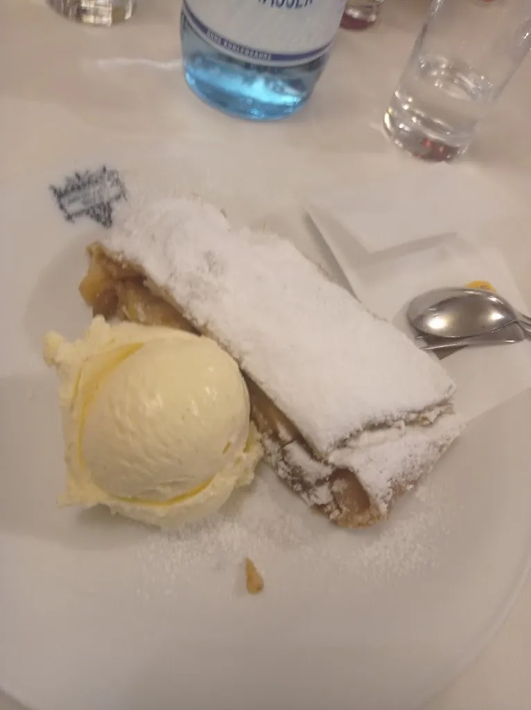 Menu_Traubenwirt Restaurant Pizzeria_Marlengo_image_9