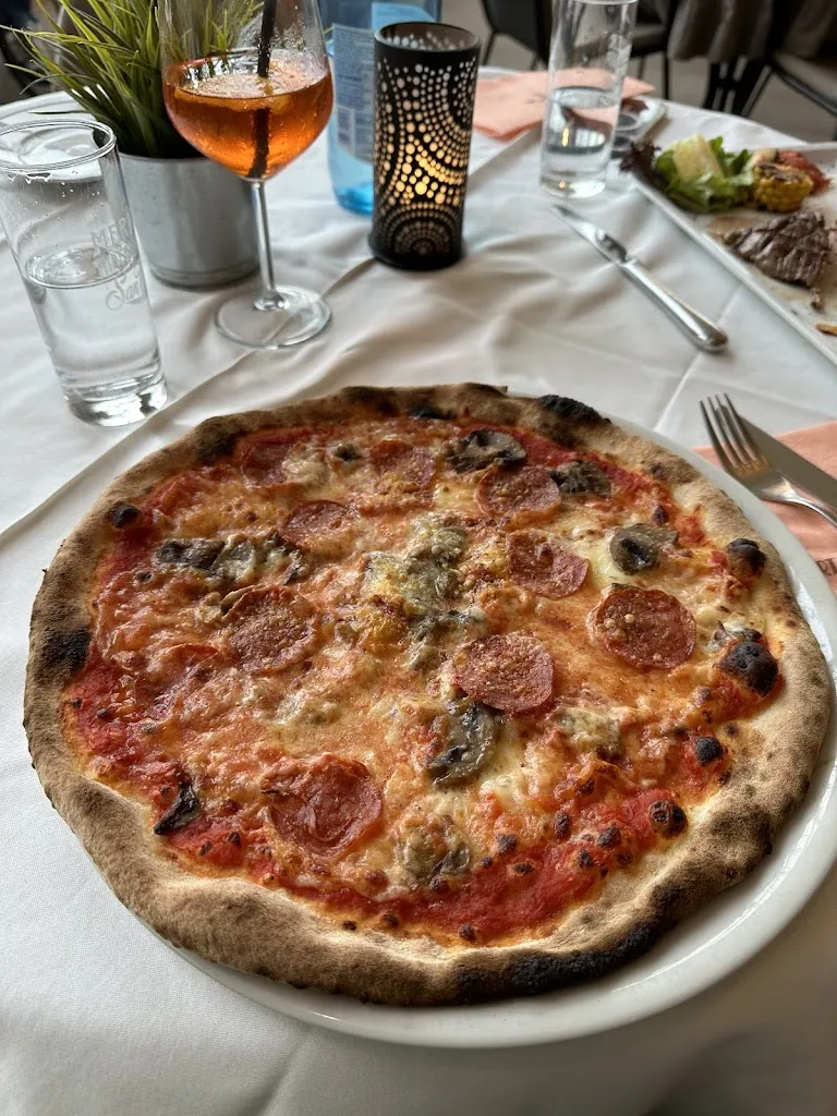 Tobias R_Traubenwirt Restaurant Pizzeria_Marlengo_review