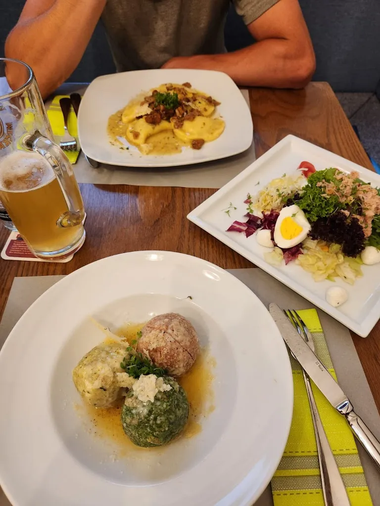 Restaurant Cafe Gerta_Marlengo_slider_image_2