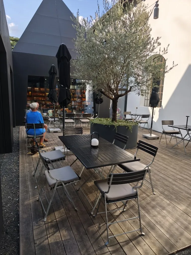 IM KULT_Marlengo_slider_image_3