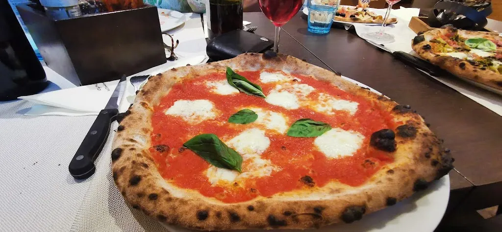 Menu_PIZZERIA LADURN_Marlengo_image_6