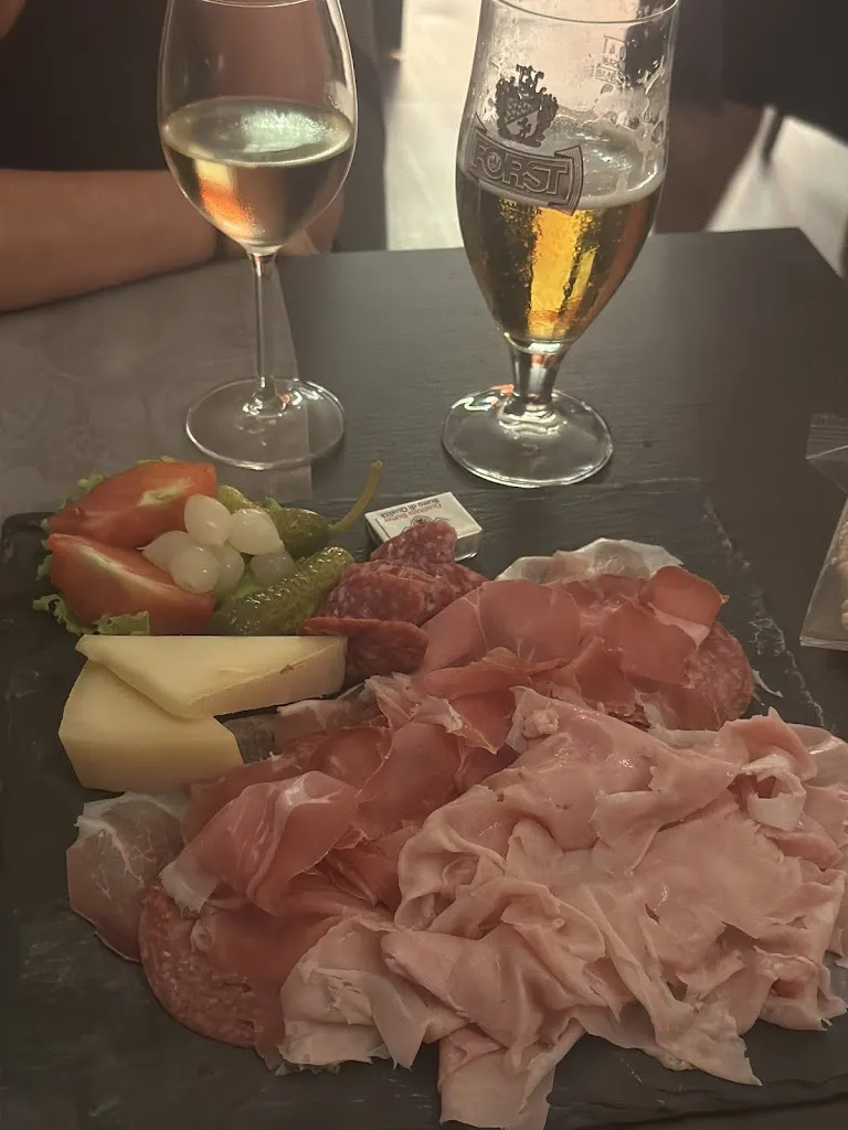 Jakub_PIZZERIA LADURN_Marlengo_review