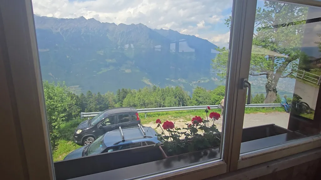 Eggerhof- Schnauzerstube_Marlengo_slider_image_2