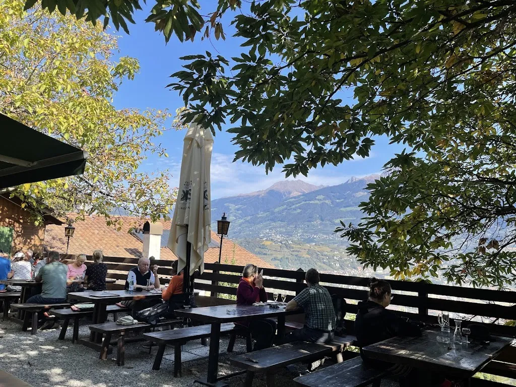 Buschenschank Larchwalderhof_Marlengo_slider_image_1