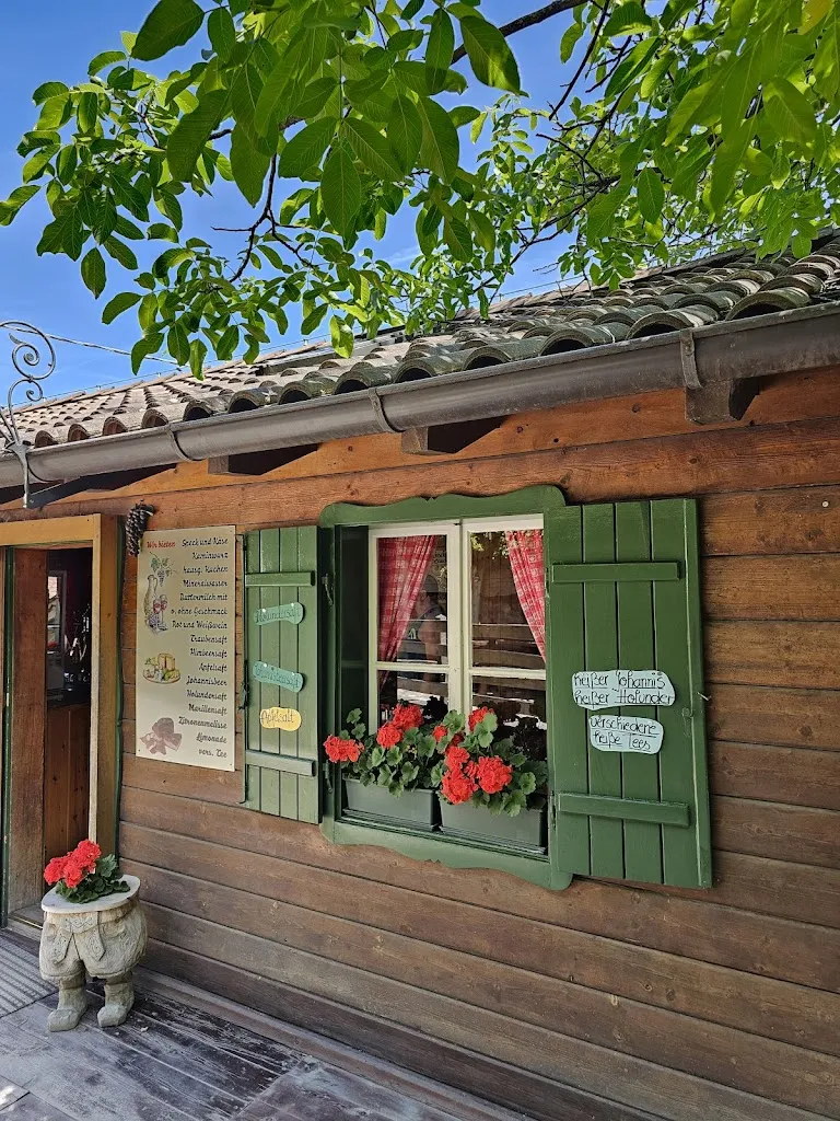 Buschenschank Larchwalderhof_Marlengo_slider_image_3