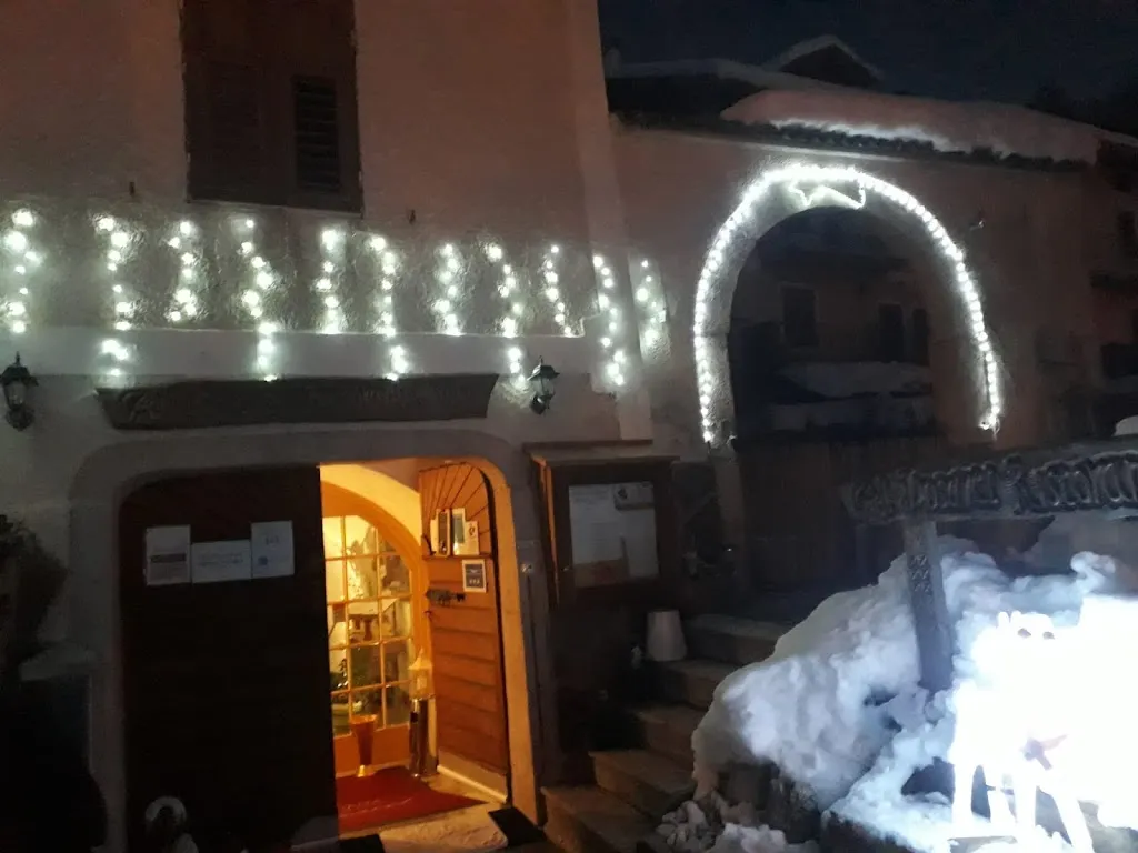 Ristorante Tipico Al Dosarel restaurant in Malosco