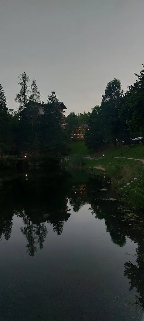 Laura Menescardi_Hotel Emerald Lake_Malosco_review