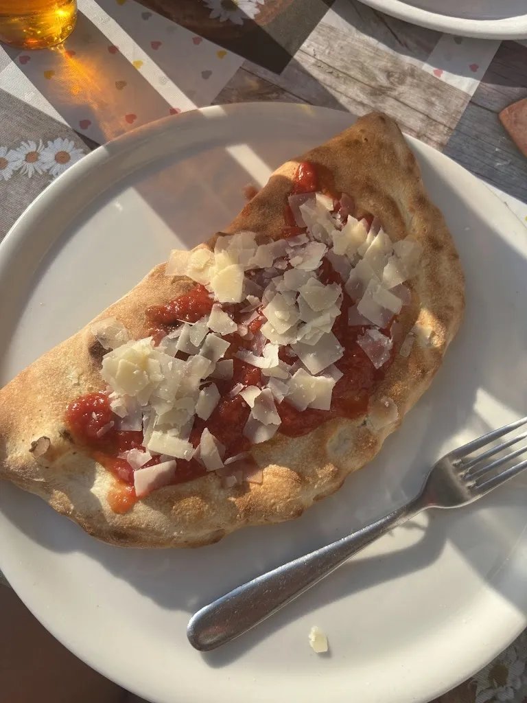 Ellie Rowley_Pizzeria Basilico Napoletano Fondo_Malosco_recensione