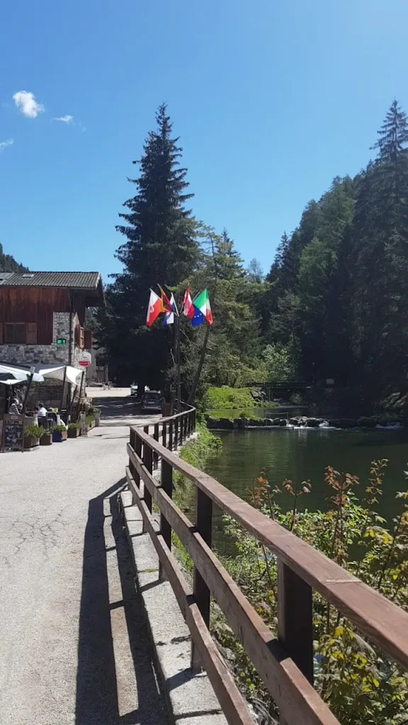 Ristorante pizzeria Folon_Malosco_slider_image_2