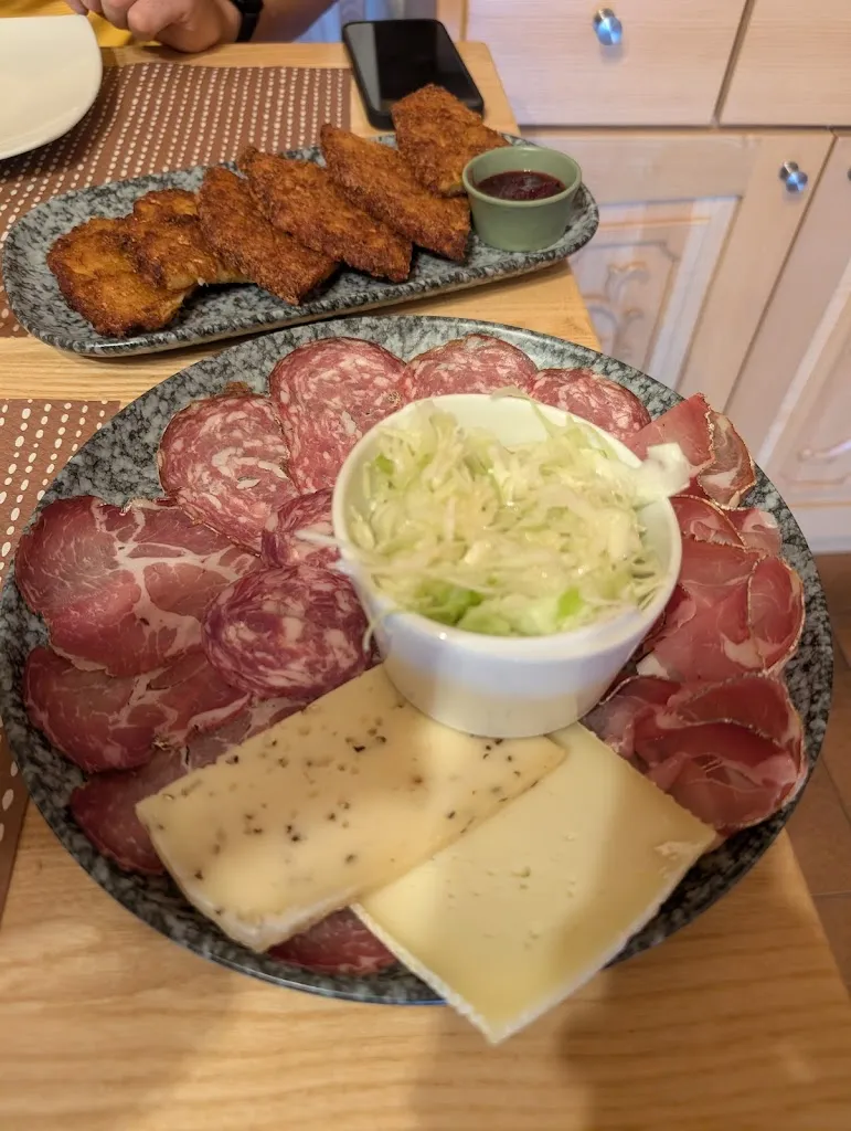 Manux_Rifugio Regole_Malosco_review