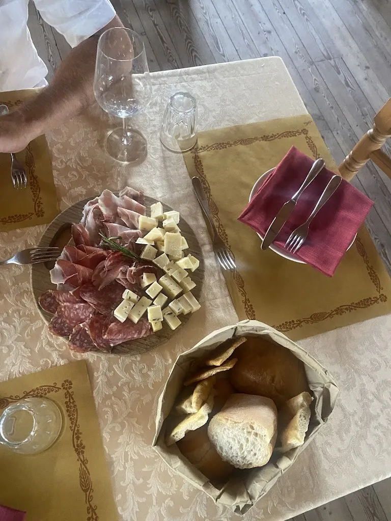 Mayte Betancourt_Agritur Castel Vasio_Malosco_review