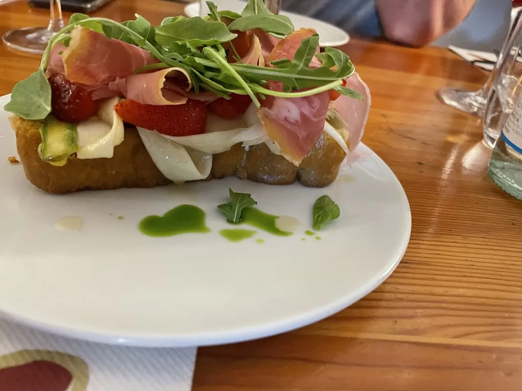 Restaurant Pizzeria Lampl_Malles Venosta_slider_image_3