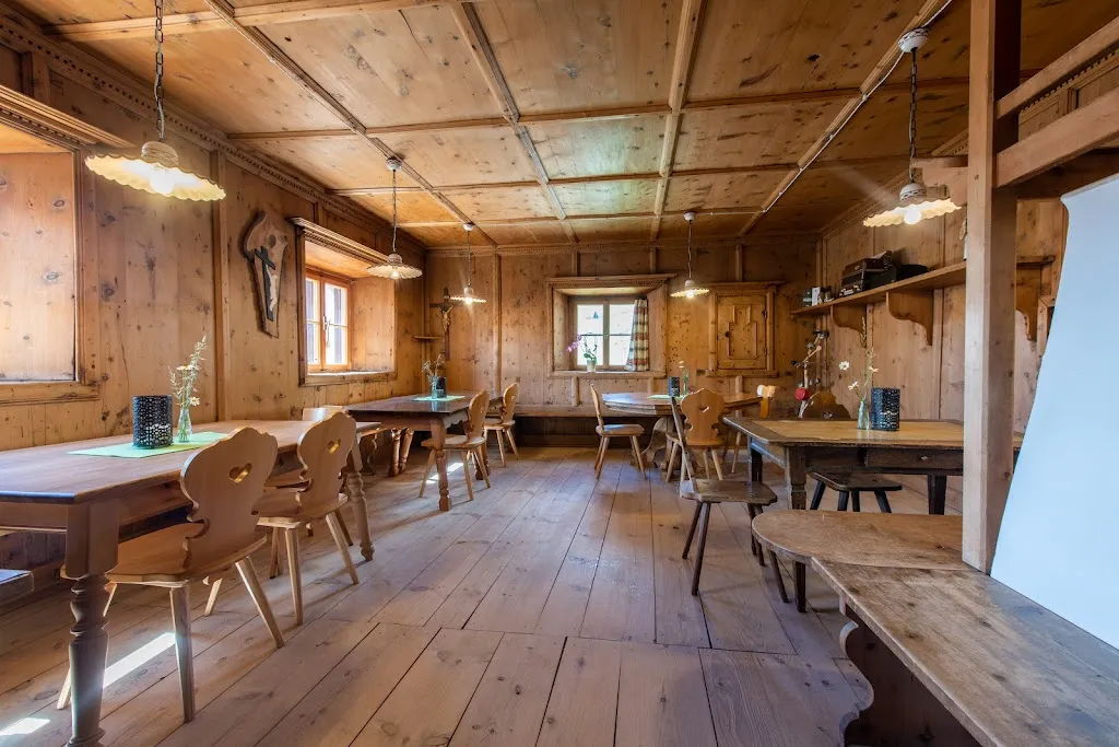 Planöf – Hofschank am Klosterhof restaurant in Malles Venosta