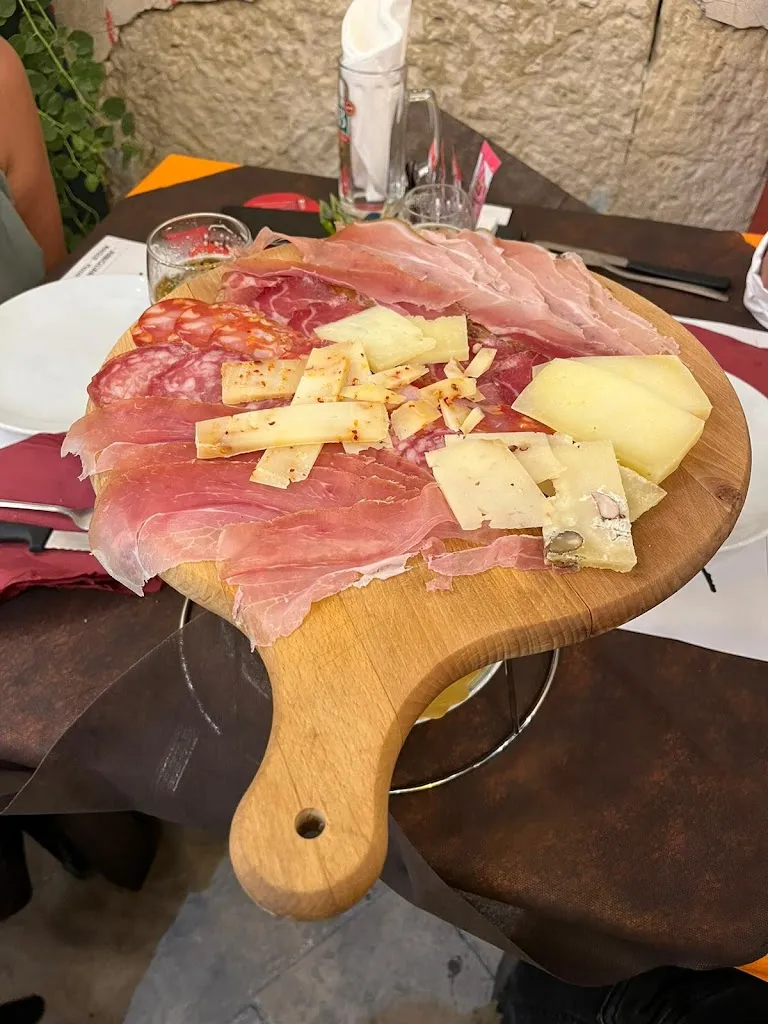 Menu_The Lawyer's Pub_Maglie_immagine_3