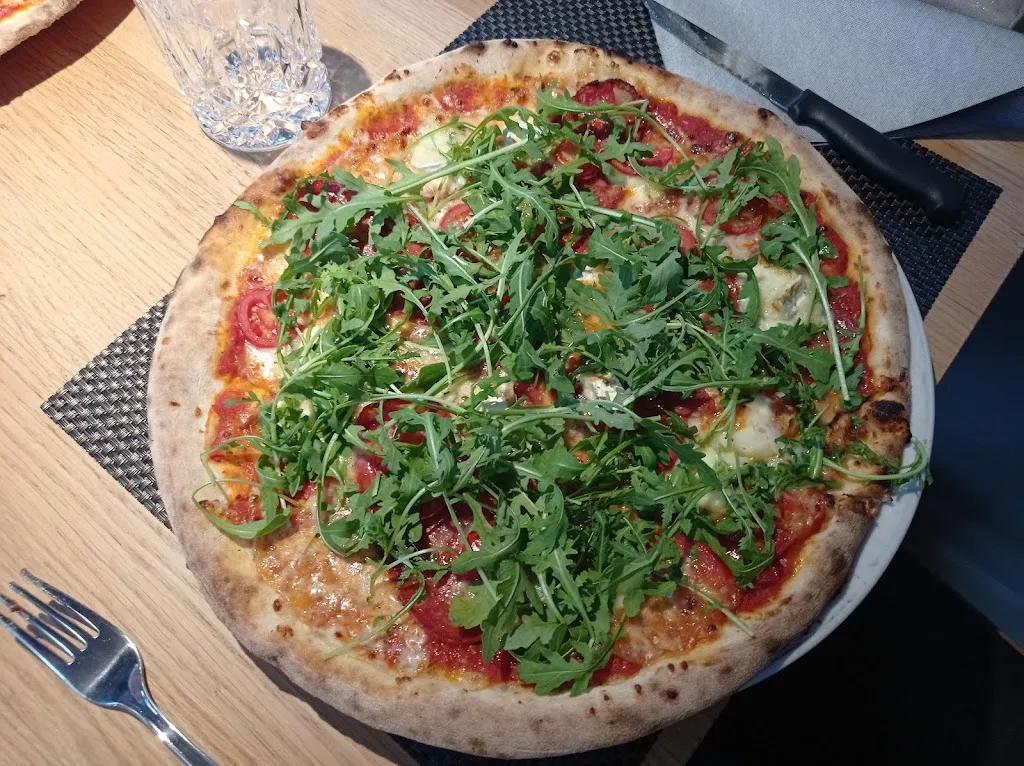 Restaurant Pizzeria Sportwell_Malles Venosta_slider_image_3