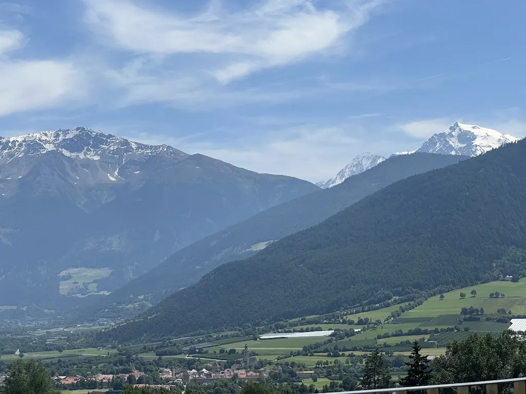 Walter Sindlinger_Pizzeria Hallenbad Mals_Malles Venosta_review