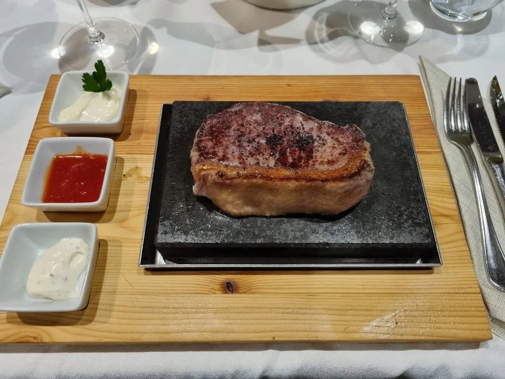 Menu_Restaurant zum Schloss_Malles Venosta_image_8