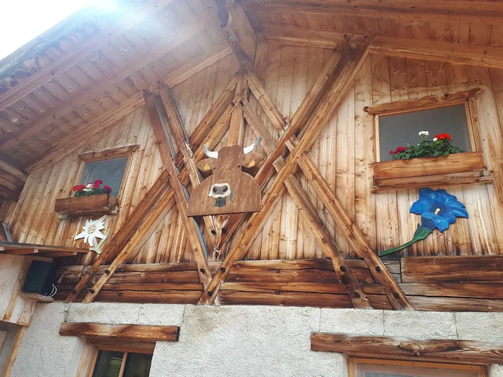 G. Jeutes_Bruggeralm_Malles Venosta_review