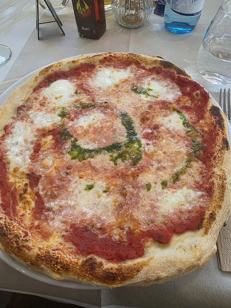 Katrina Hosler_Ristorante Pizzeria Mana_Mezzolombardo_review