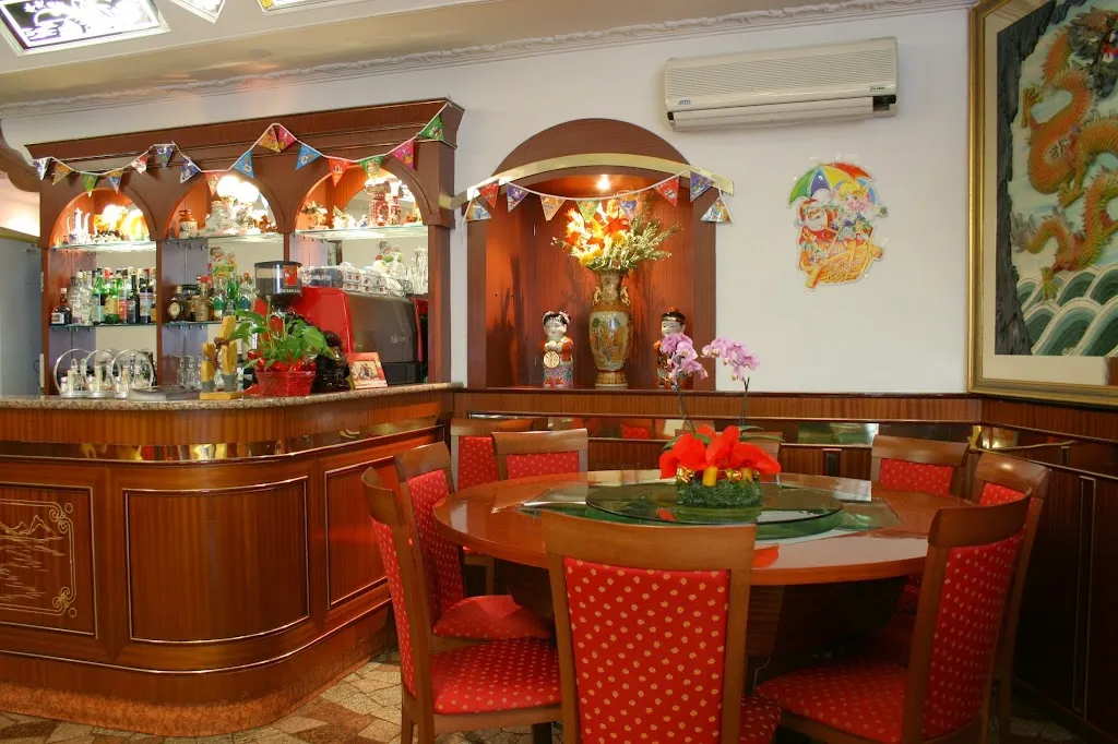 Ristorante Cinese Hua Xing restaurant in Mezzolombardo