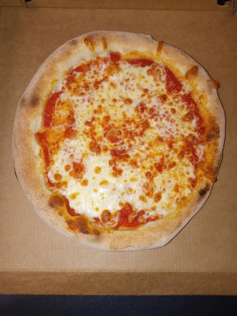 Mangiamondo Snc restaurant in Mezzolombardo