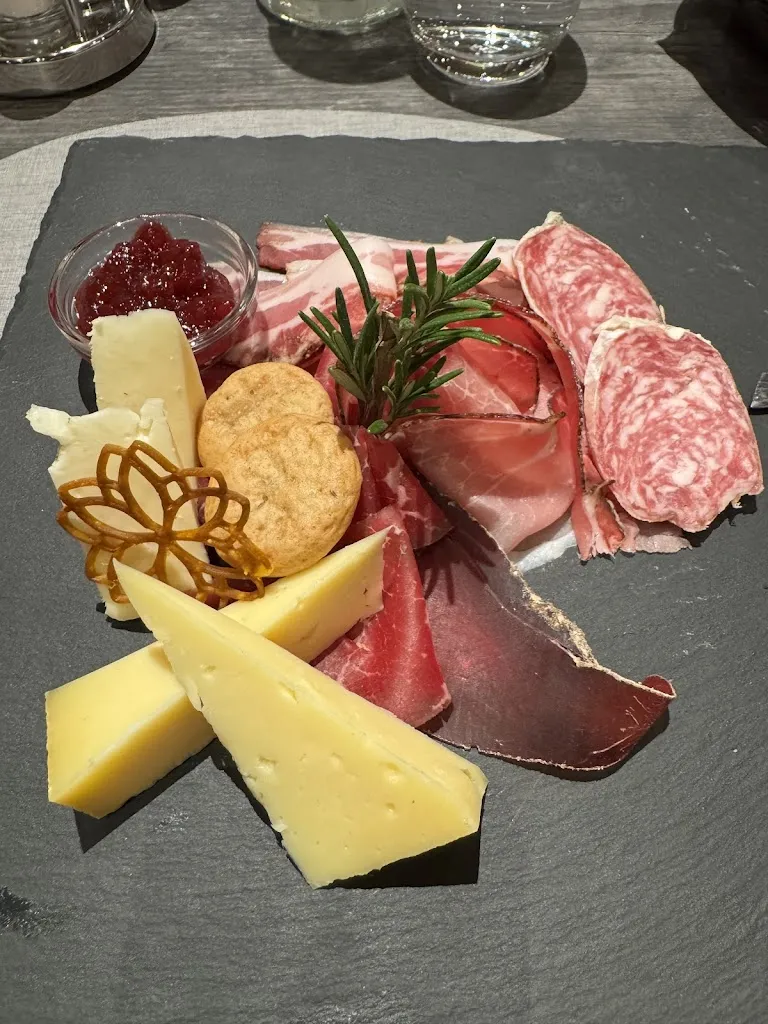 Kestus_Meridiane Bistrot Pizzeria_Monclassico_recensione