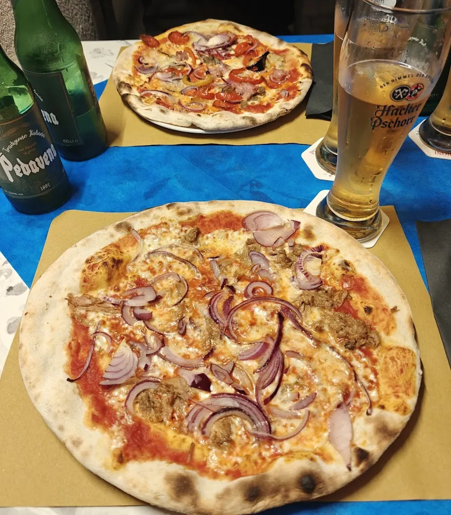 La Passeggiata bottega della pizza_Molina di Ledro_slider_image_2