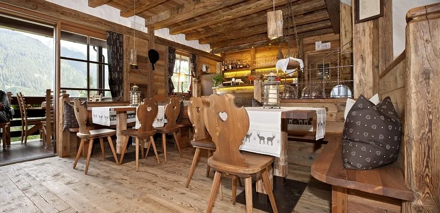 Malga Roncac restaurant in Moena