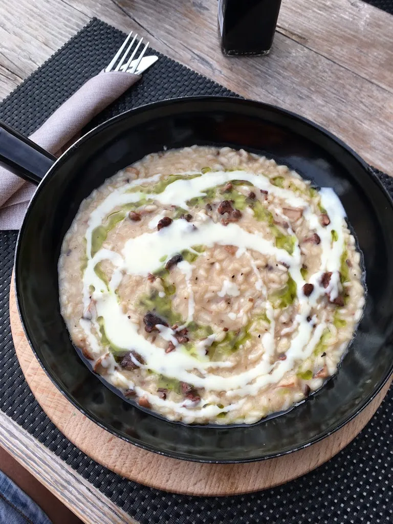 Marius Stavar_Faloria Bistro'_Moena_review