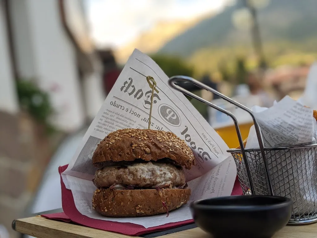 Filippo Vitale_Nibada Pub_Moena_review