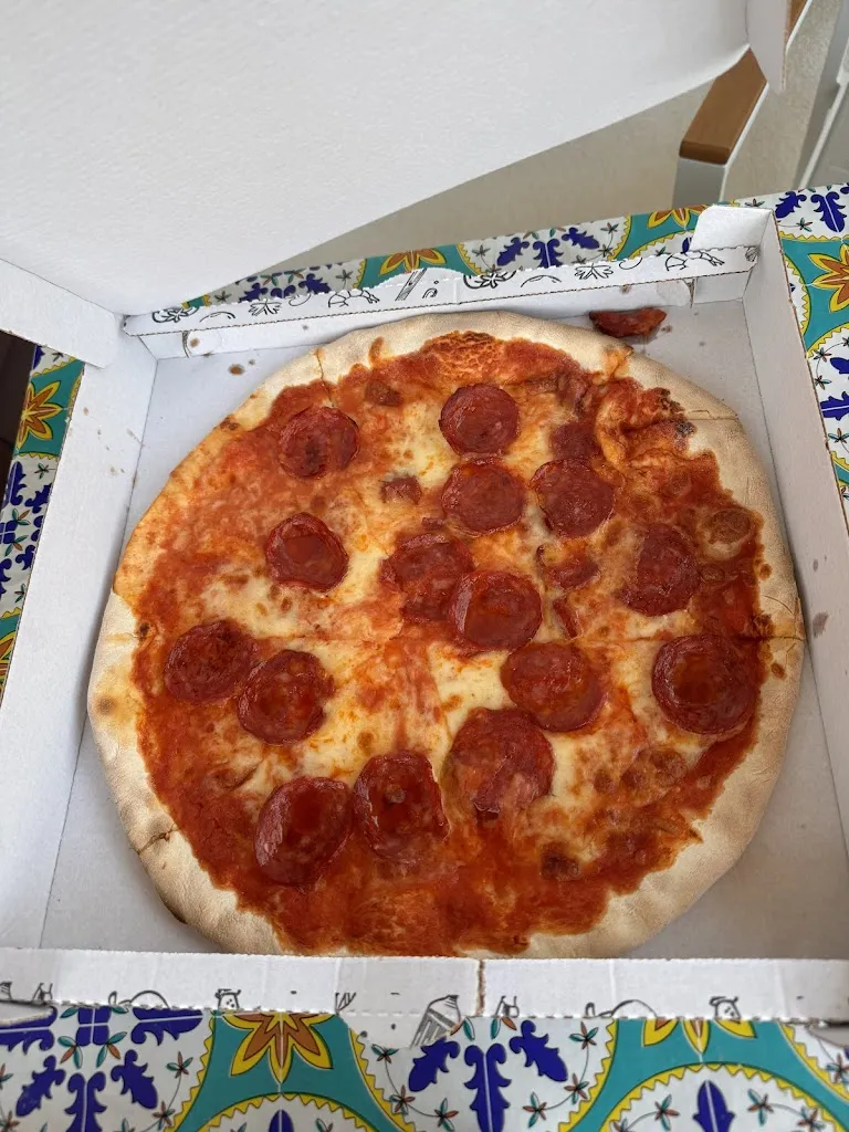 Marcin_Pizzeria Mamita_Marittima_review