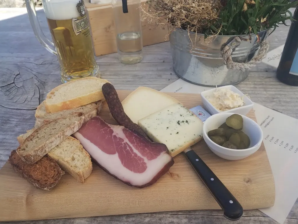 Paolo Cazzola_Egger Grub Alm_Moso in Passiria_review