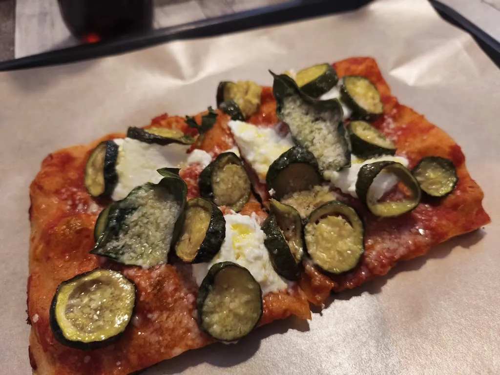 The Mountain Baker_Nago-Torbole_slider_image_3