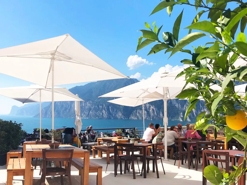 Al Fortino bike bar&food restaurant in Nago-Torbole