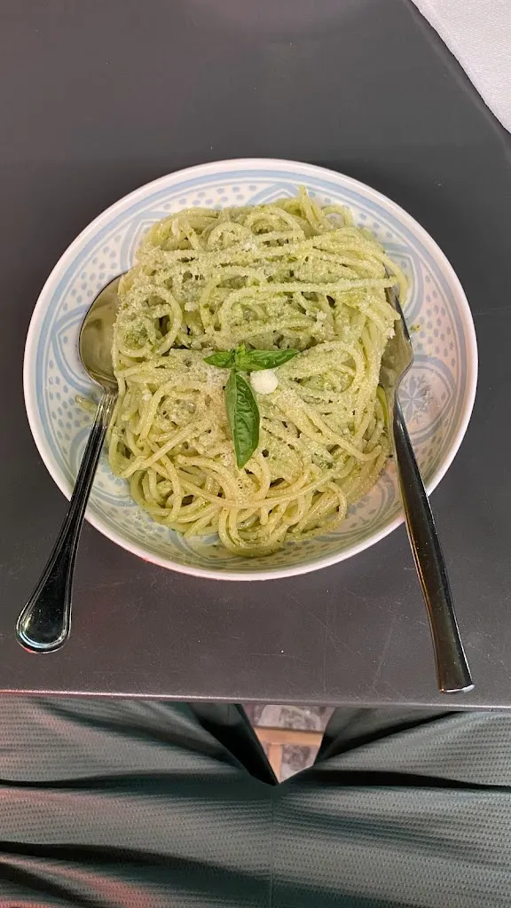 Mohammed Lazar_PicNic & More_Nago-Torbole_review